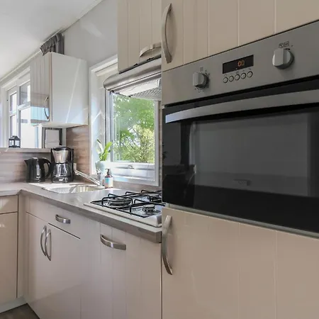 3 Bedroom Beautiful In Vakantiehuis *