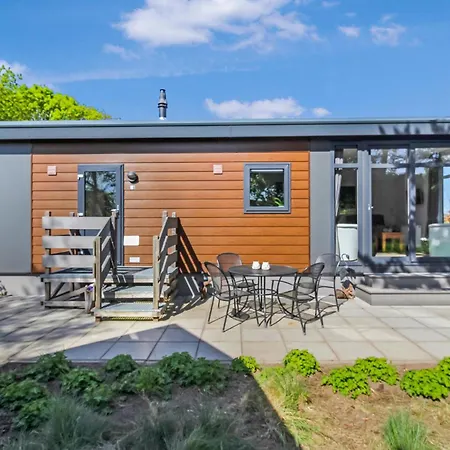 3 Bedroom Beautiful In Den Oever